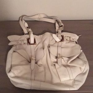 Like New leather Elliott Lucca purse